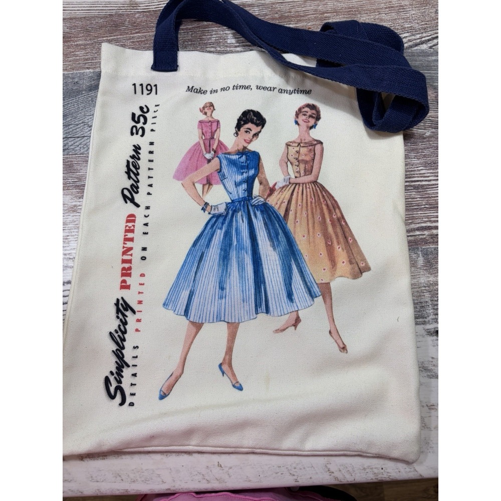 Simplicity Vintage Printed Pattern 1191 Canvas Tote Bag Cream Navy 13x16